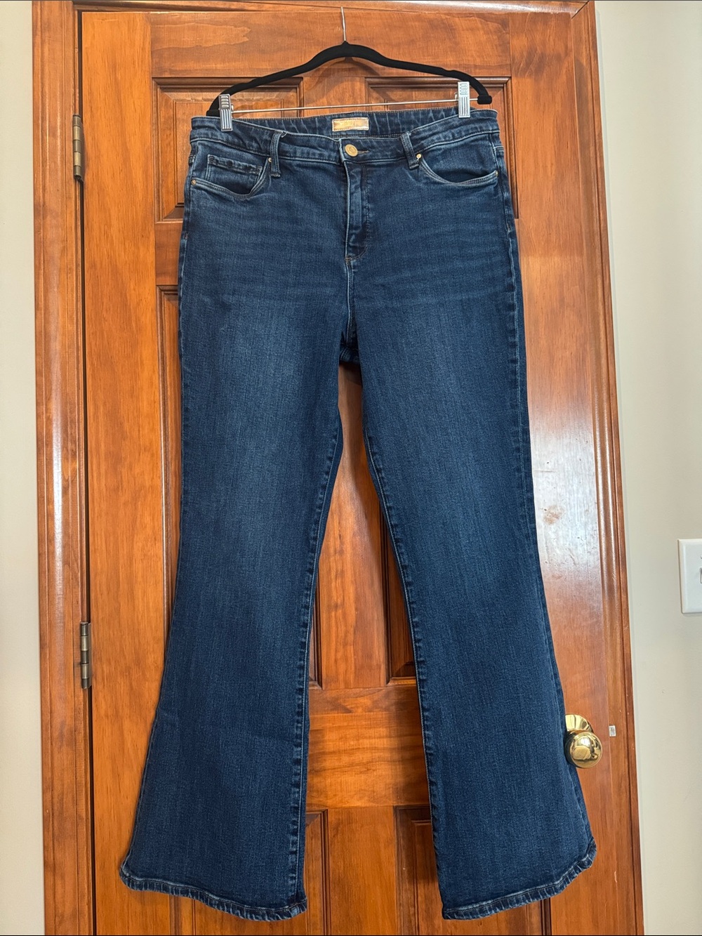 Kut from the Kloth Ana High Rise Fab Ab Flare Jeans